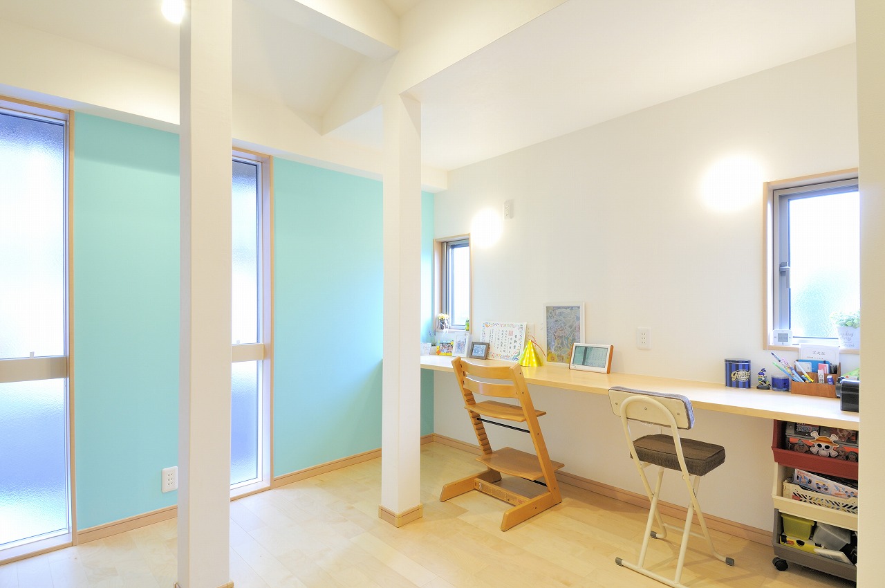 和室を洋室の上、一部増築し子供部屋を新設